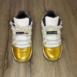 Jordan Retro 11